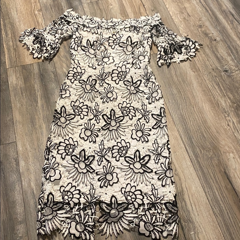 Mystic Black and White Floral Lace Top